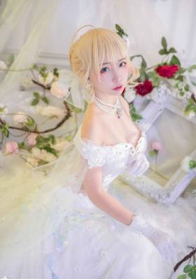 可疑的美容院在线观看